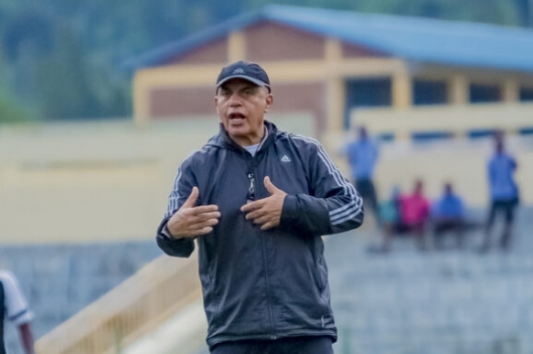 Nzi ababiri inyuma n’ababatumye- Taleb yavuze ku 'batifuriza APR FC ibyiza'