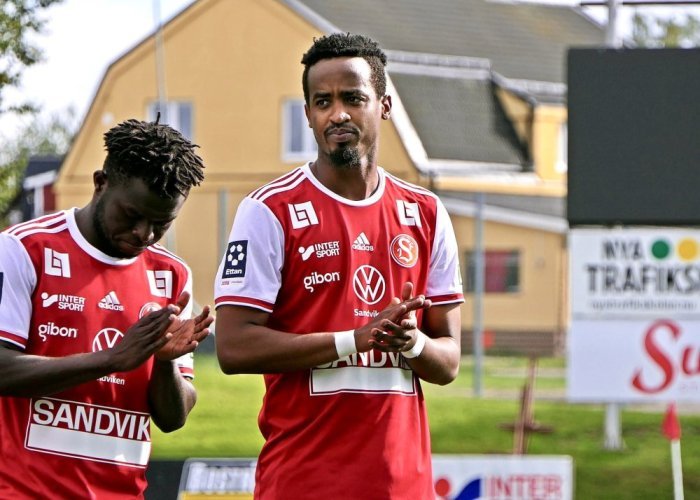 Mukunzi Yannick yatandukanye na Sandvikens IF nyuma y'imyaka itandatu