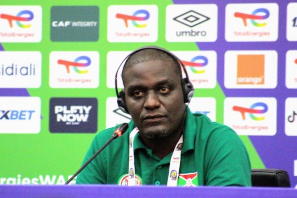 Rutsiro FC yazanye umutoza w'umunyamahanga ngo ayikure mu murongo utukura