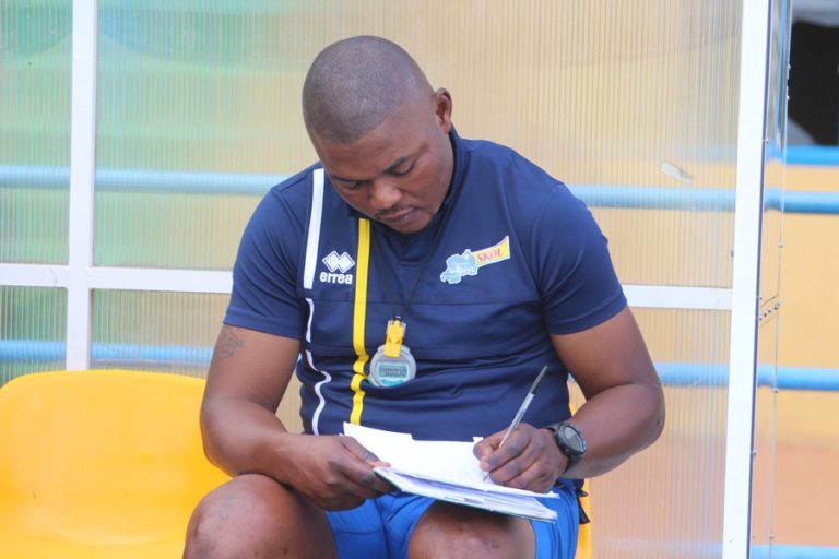 Rayon Sports yatangaje undi mutoza mushya