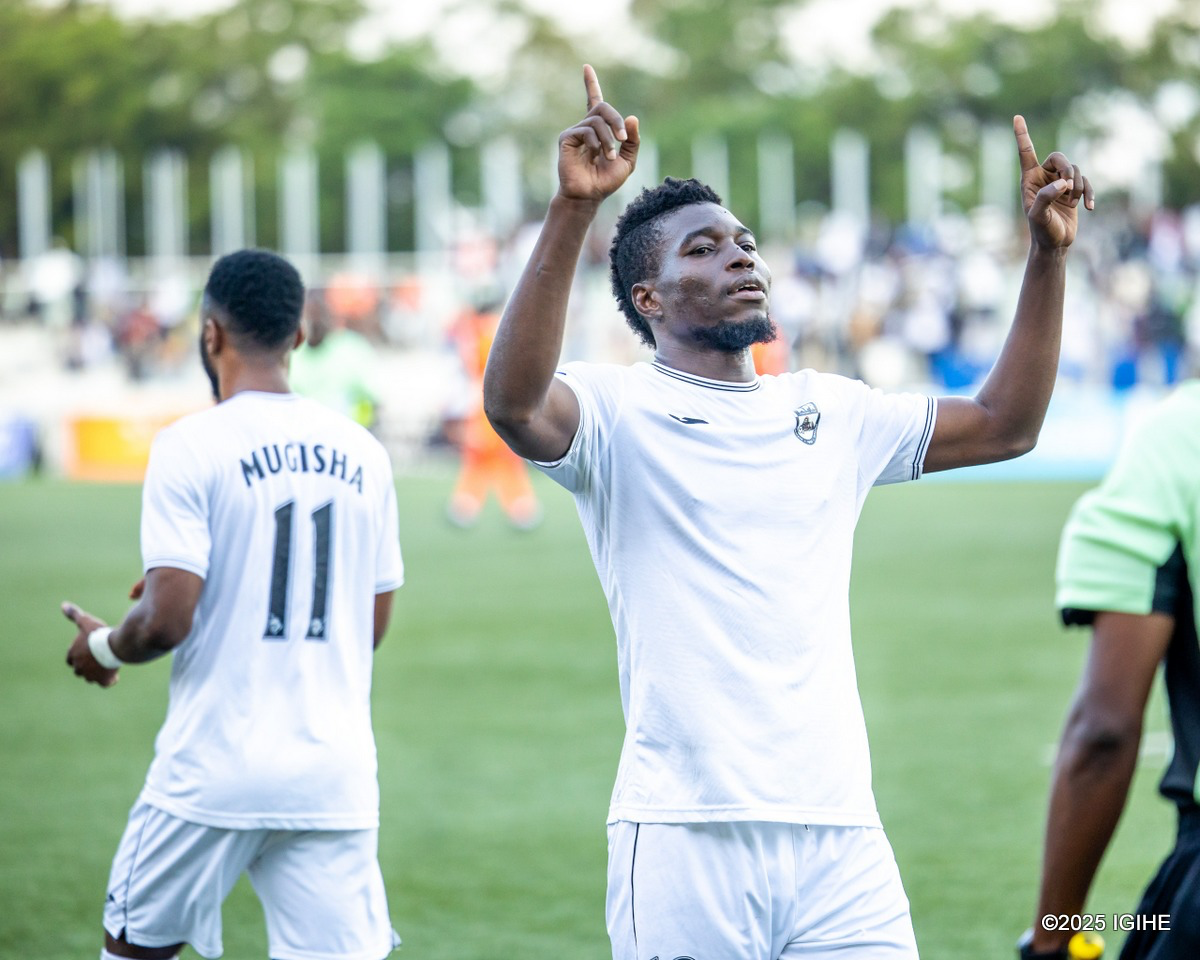 Umutoza Taleb yashimagije Djibril Ouattara nyuma yo guheka APR FC imbere ya Gasogi United