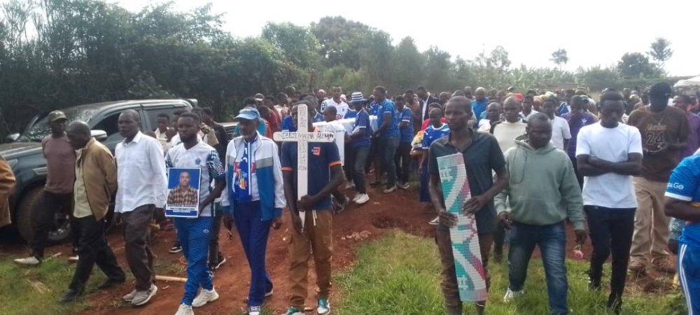 Rayon Sports igiye gushyiraho ‘Call Center’ ifasha abafana bihebye nyuma yo gushyingura uwiyahuye