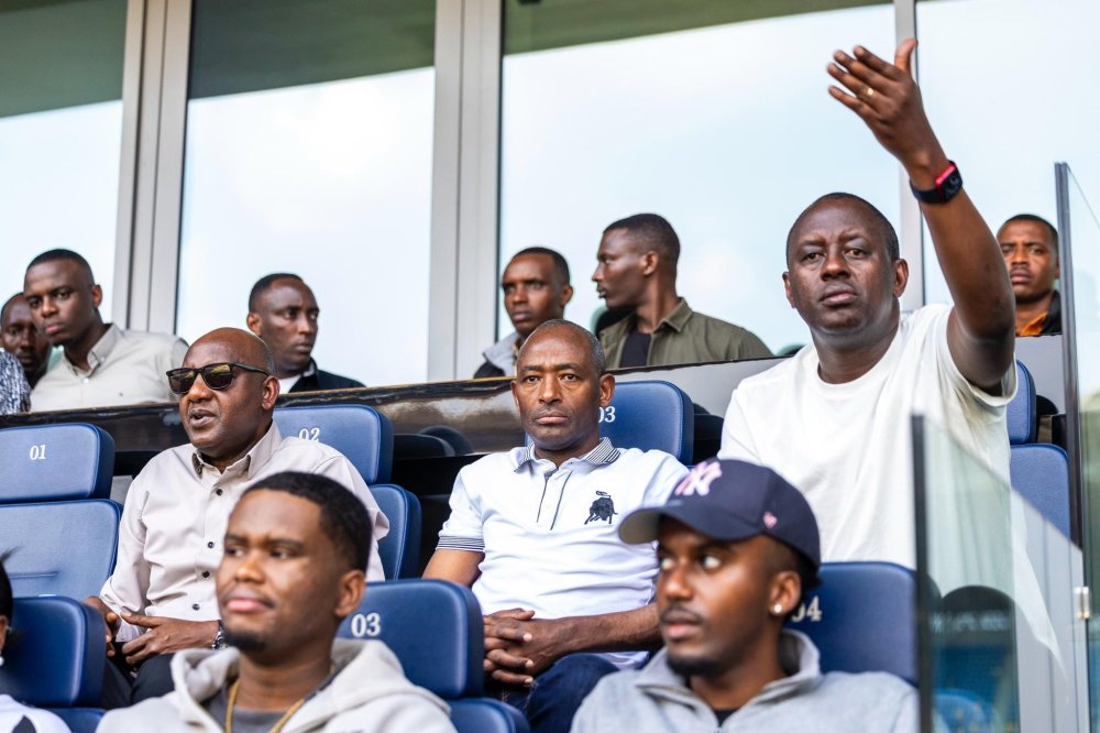 Turatanga ikirego, abafana batuze- Gen Mubarakh yahaye gasopo abafana ba APR FC bateje rwaserera