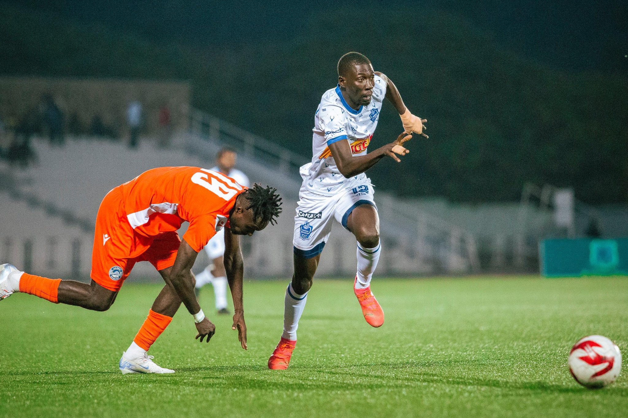 Imikino ya APR FC na Rayon Sports yabayeho impinduka