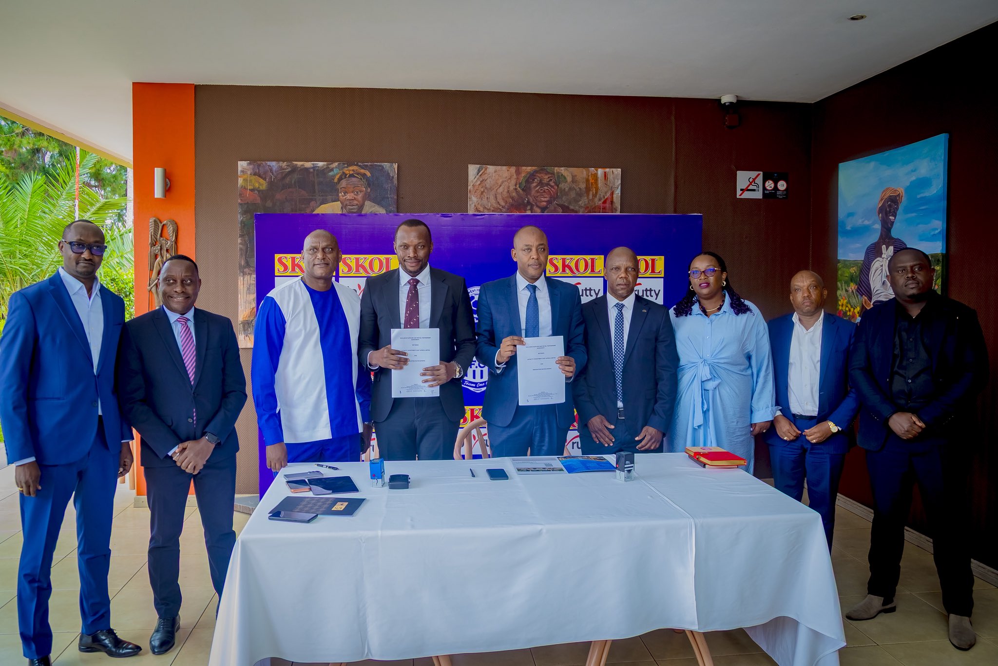 Rayon Sports yasinyanye n'umufatanyabikorwa ugiye kuyiha miliyari eshanu