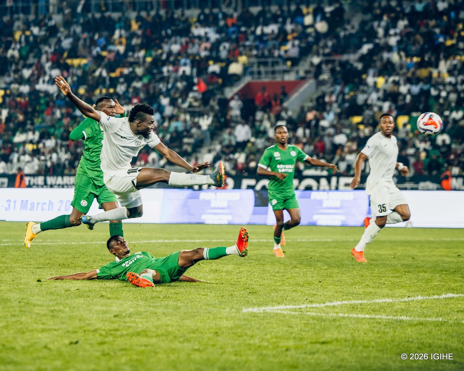 APR FC yatsikiye kuri Kiyovu Sports inanirwa gusubira ku mwanya wa mbere ‎