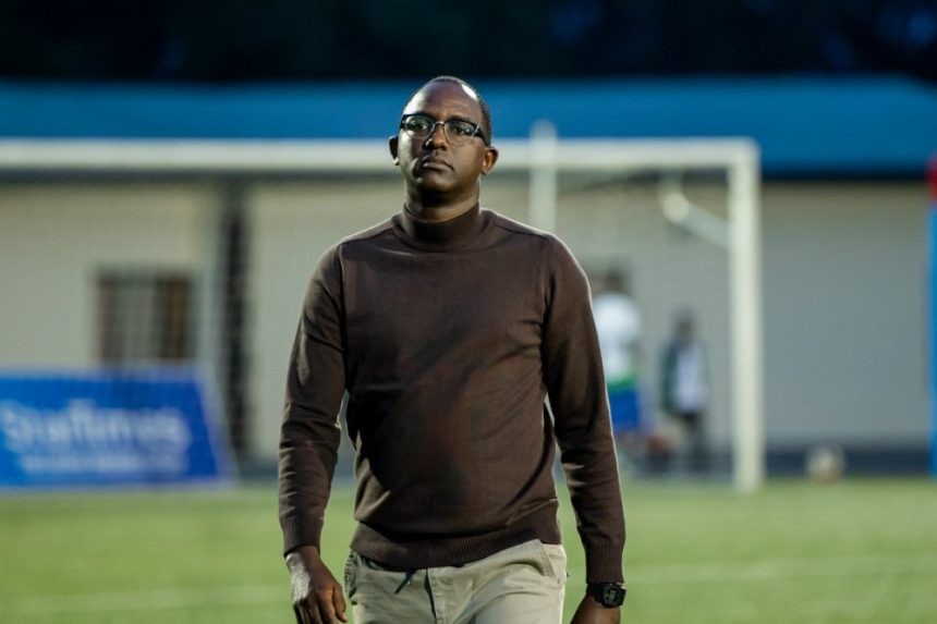 Haringingo yasabye itangazamakuru kureka kugira ibitangaza abakinnyi ba Kiyovu Sports