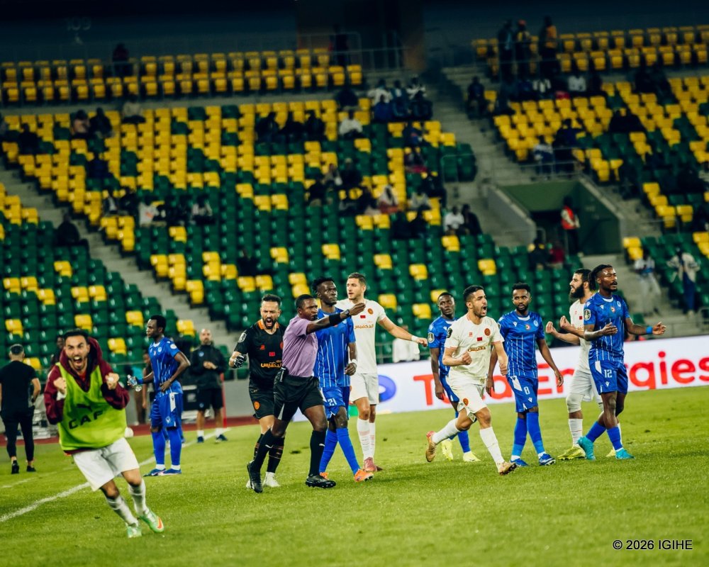 Al Hilal SC yatanze ikirego ishinja abasifuzi kuyiba mu mukino wa RS Berkane