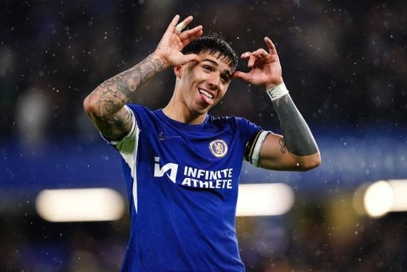 ‎Chelsea yahagaritse Enzo Fernandez