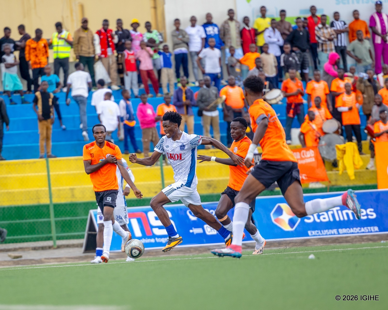 Rayon Sports yahagamwe na Rutsiro FC mu mukino wa mbere wa Haringingo