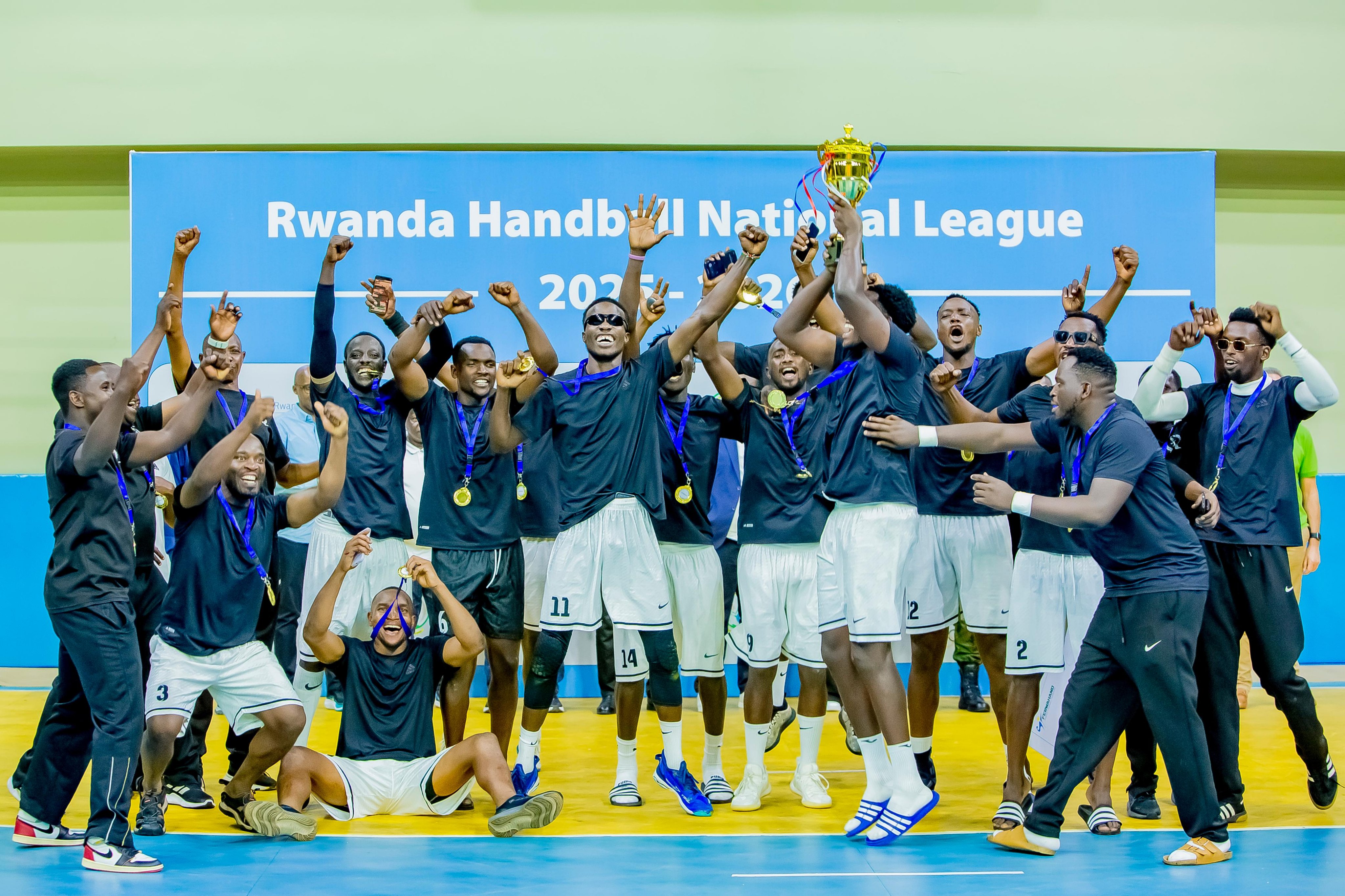 ‎APR HC yegukanye Shampiyona ya Handball isuzuguye mukeba Police HC